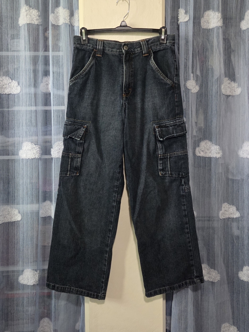 Wrangler Women's Wide-Leg Cargo Jeans in Dark Blue Wash